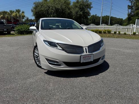 Used 2016 Lincoln MKZ AWD w/ Equipment Group 300A Reserve image 17