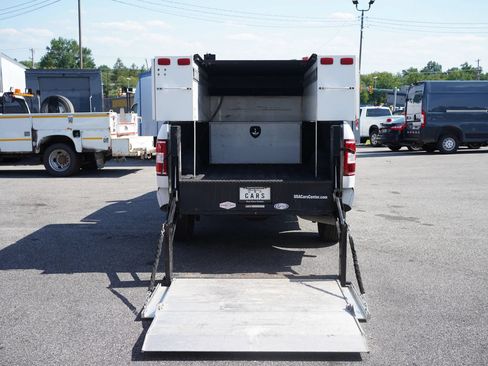 Used 2018 Ford F150 XL w/ Equipment Group 101A Mid RWD image 10