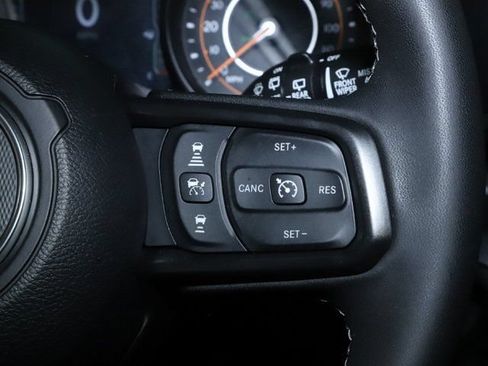 Used 2026 Jeep Wrangler Unlimited Rubicon AWD/4WD image 27