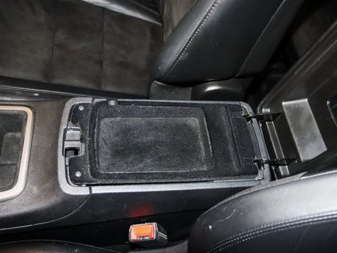 Used 2019 Jeep Grand Cherokee Altitude image 38