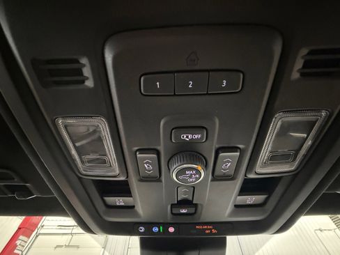 Used 2023 Chevrolet Tahoe High Country image 20