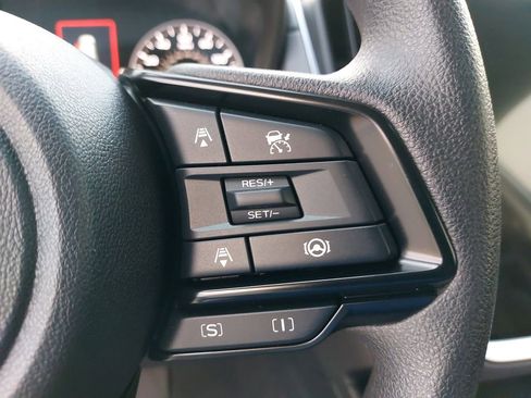 Used 2025 Subaru Crosstrek 2.0i Premium image 21