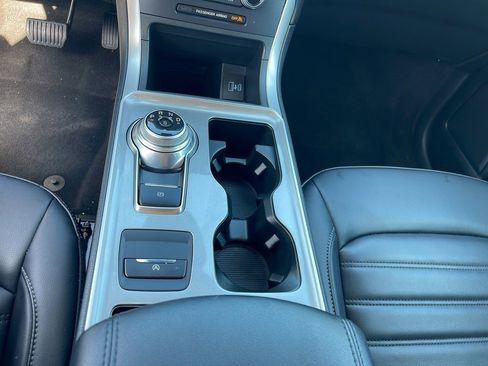 Certified 2024 Ford Edge SEL w/ Convenience Package image 22