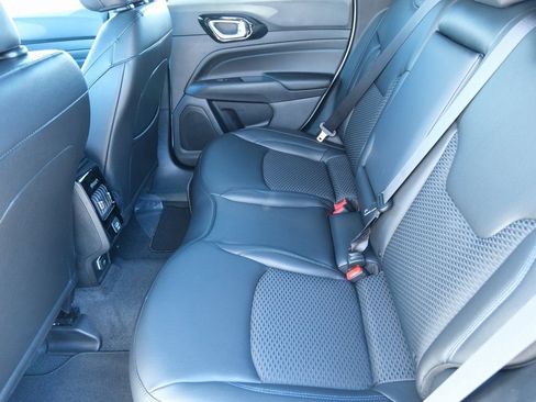 New 2026 Jeep Compass Latitude image 27