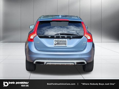Used 2018 Volvo V60 T5 Cross Country w/ Convenience Package AWD/4WD image 26