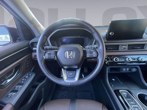 Used 2024 Honda Pilot Elite image 13