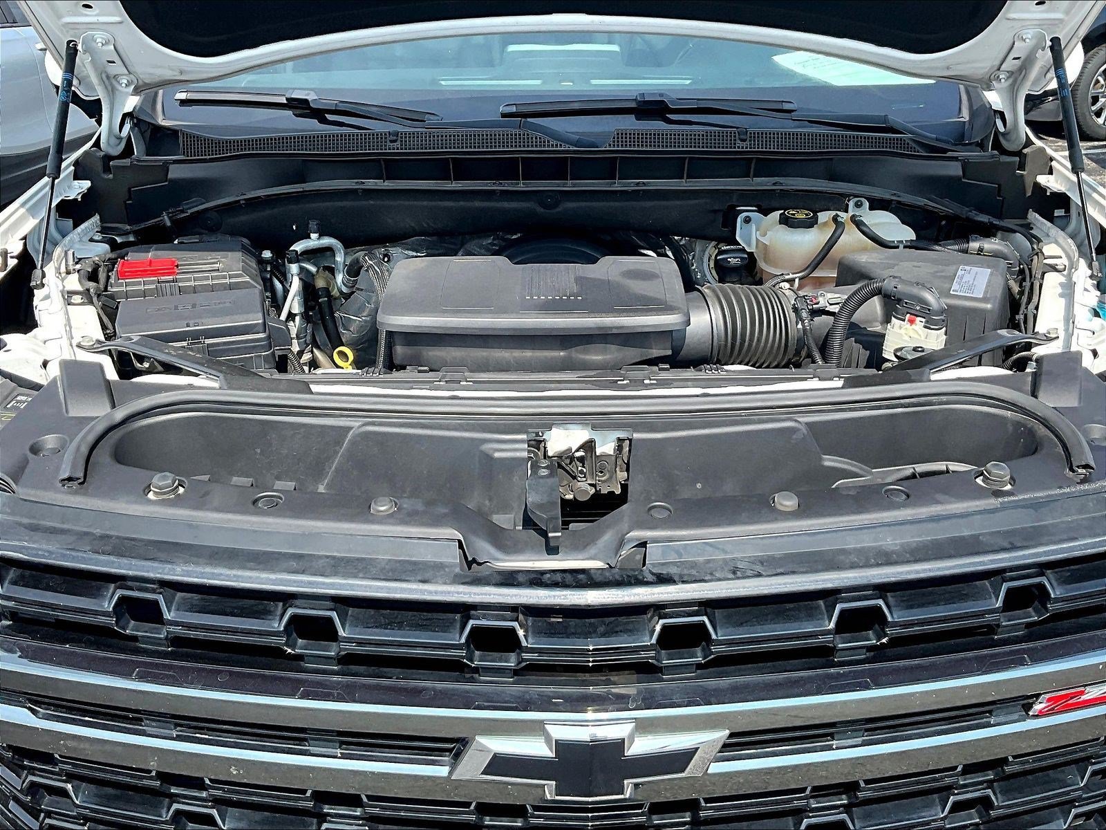 Used 2021 Chevrolet Tahoe Z71 w/ Rear Media and Nav Package AWD/4WD image 31