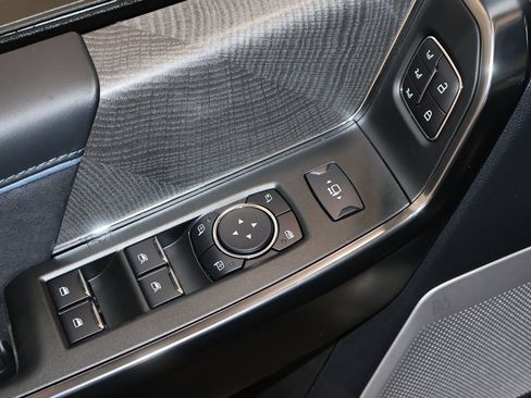 New 2025 Ford F350 Platinum w/ FX4 Off-Road Package image 10