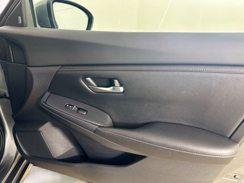Used 2022 Nissan Sentra SV FWD image 37