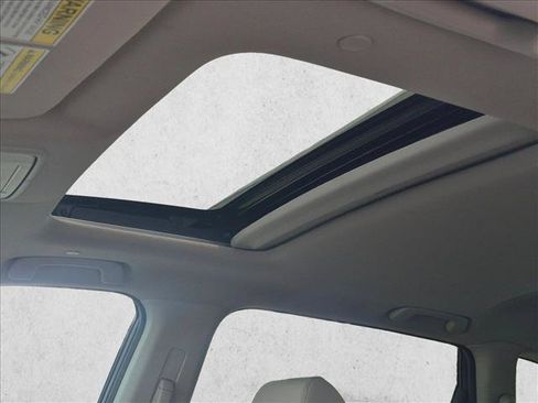 Used 2026 Honda CR-V EX image 15