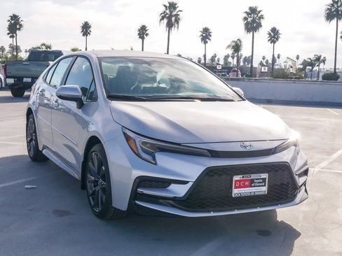 New 2026 Toyota Corolla SE image 4