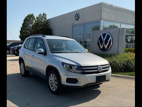 Used 2018 Volkswagen Tiguan Limited w/ Premium Package AWD/4WD image 1