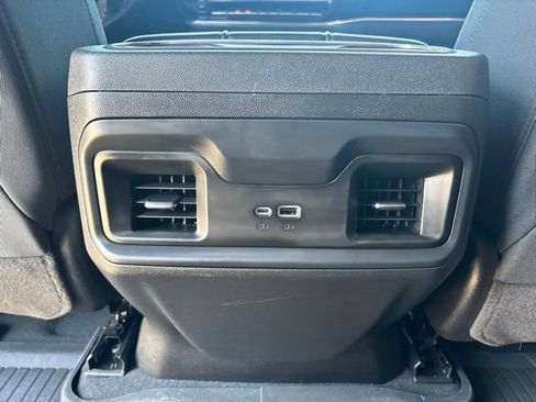 Used 2025 Chevrolet Silverado 1500 LT AWD/4WD image 17
