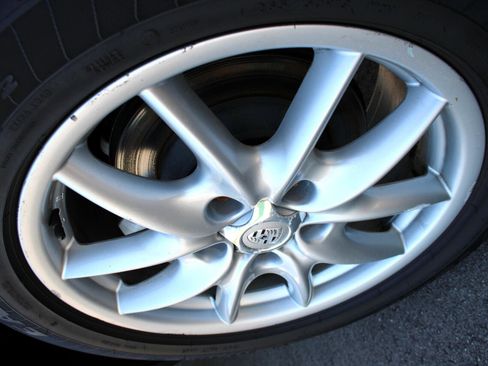 Used 2005 Porsche Cayenne S image 6