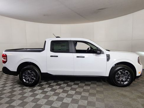 New 2026 Ford Maverick XLT w/ Equipment Group 301A AWD/4WD image 9