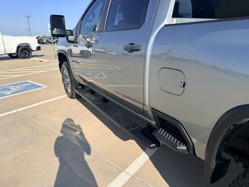 Used 2024 Chevrolet Silverado 2500 Custom w/ Custom Convenience Package AWD/4WD image 9