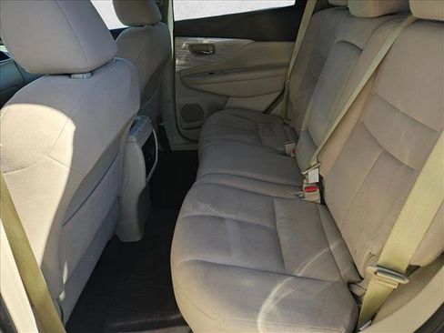 Used 2017 Nissan Murano SV image 15