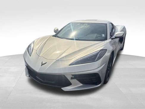 Used 2024 Chevrolet Corvette Stingray Coupe w/ 1LT RWD image 2