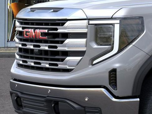 New 2026 GMC Sierra 1500 SLE w/ Preferred Package RWD image 17
