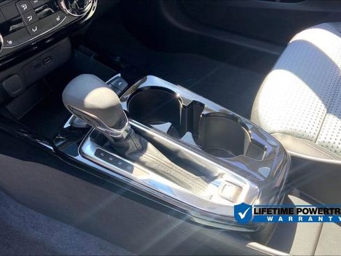 New 2025 Chevrolet Trax LT w/ Driver Confidence Package FWD image 9