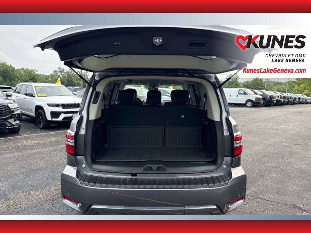 Used 2022 Nissan Armada SV w/ SV Appearance Package AWD/4WD image 22