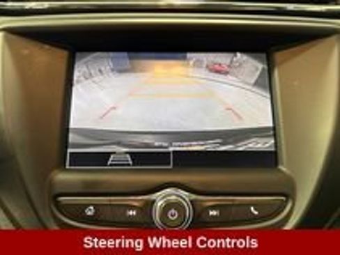 Used 2021 Chevrolet TrailBlazer LS FWD image 13