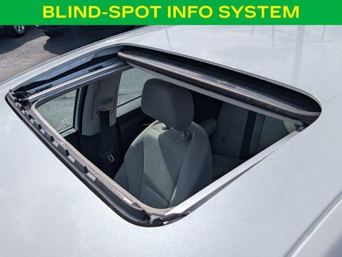 Used 2023 Honda Accord EX image 14