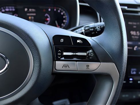 Used 2024 Hyundai Tucson SEL image 22