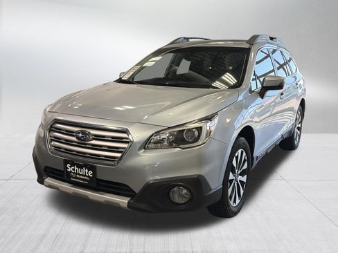 Used 2016 Subaru Outback 2.5i Limited AWD/4WD image 3