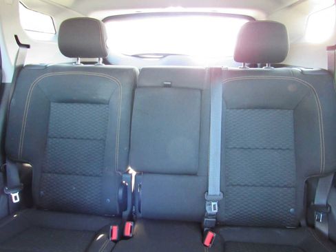 Used 2020 GMC Terrain SLE image 17