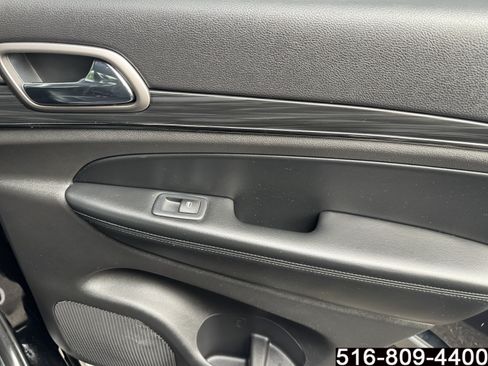 Used 2020 Jeep Grand Cherokee Limited X AWD/4WD image 33