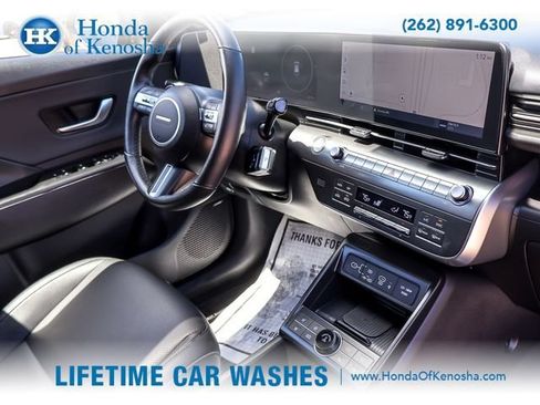 Used 2024 Hyundai Kona Limited AWD/4WD image 29