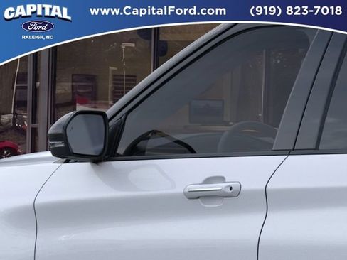 New 2026 Ford Explorer Platinum w/ LUX Leather Package AWD/4WD image 20