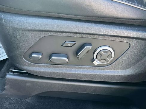 Used 2024 Hyundai Palisade Calligraphy image 21