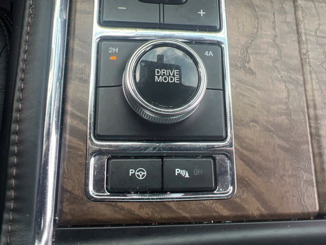 Used 2021 Ford Expedition Platinum AWD/4WD image 28