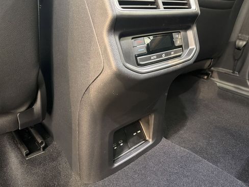 New 2026 Volkswagen Atlas SE image 33