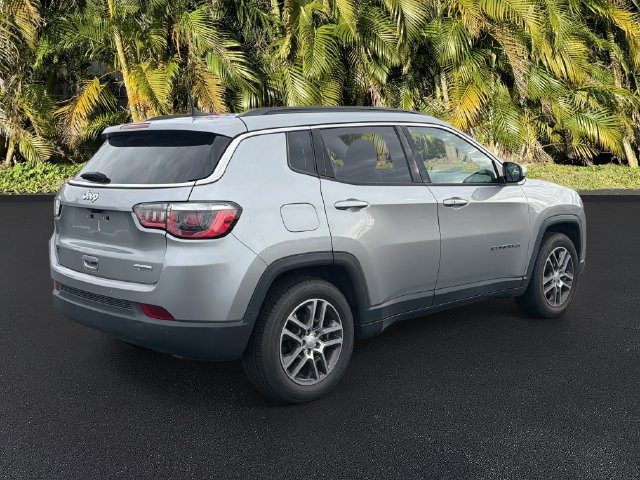 Used 2020 Jeep Compass Latitude w/ Safety & Security Group FWD image 4