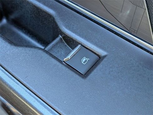 Used 2021 Ford F150 XLT w/ Equipment Group 302A High image 36