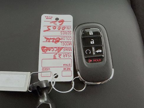Certified 2023 Honda Accord EX image 22