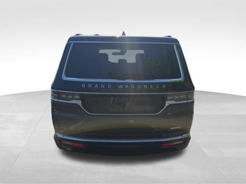 Used 2024 Jeep Grand Wagoneer Series II w/ Convenience Group III AWD/4WD image 4