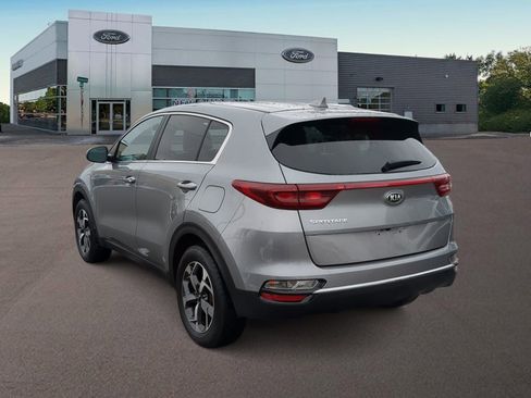 Used 2022 Kia Sportage LX image 8
