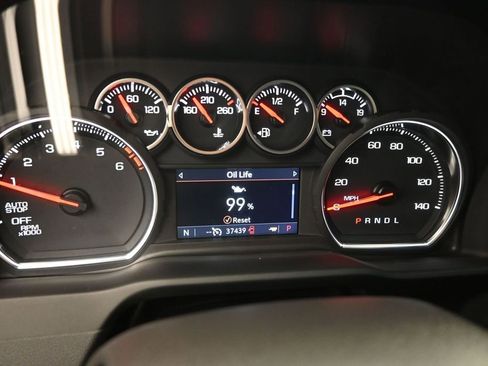 Used 2022 Chevrolet Silverado 1500 LT RWD image 16