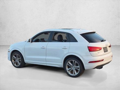 Used 2018 Audi Q3 2.0T Premium Plus w/ Premium Plus Package FWD image 7