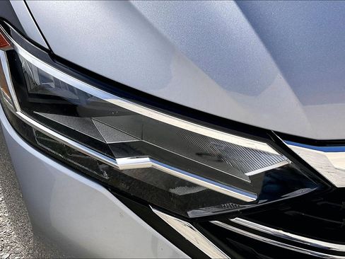 Certified 2024 Volkswagen Jetta SE image 27