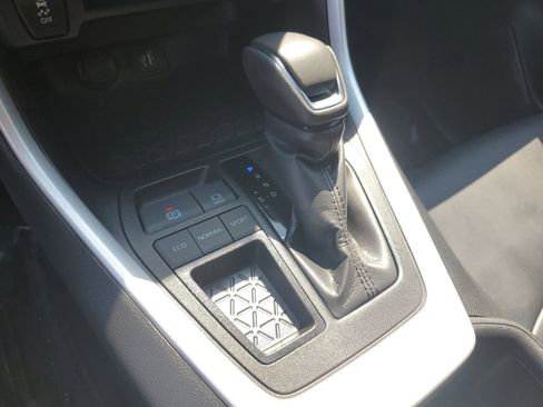 Used 2024 Toyota RAV4 XLE Premium FWD image 27