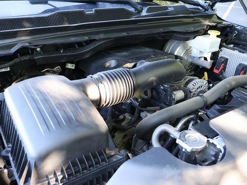 Used 2021 RAM 1500 Big Horn AWD/4WD image 16