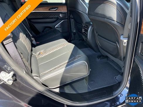 Certified 2022 Jeep Grand Cherokee Summit AWD/4WD image 26