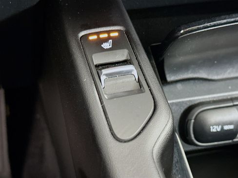 Used 2025 Kia Telluride S image 26