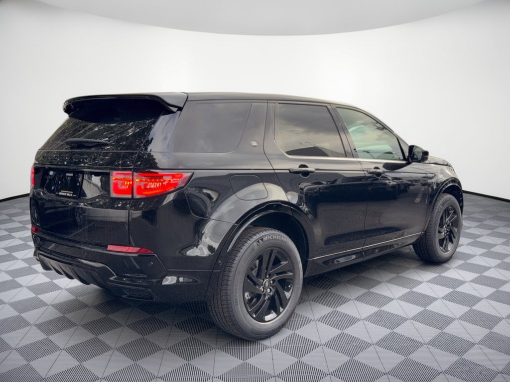 New 2026 Land Rover Discovery Sport Landmark AWD/4WD image 9