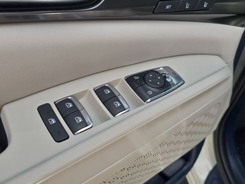 New 2026 Kia Carnival SX FWD image 21